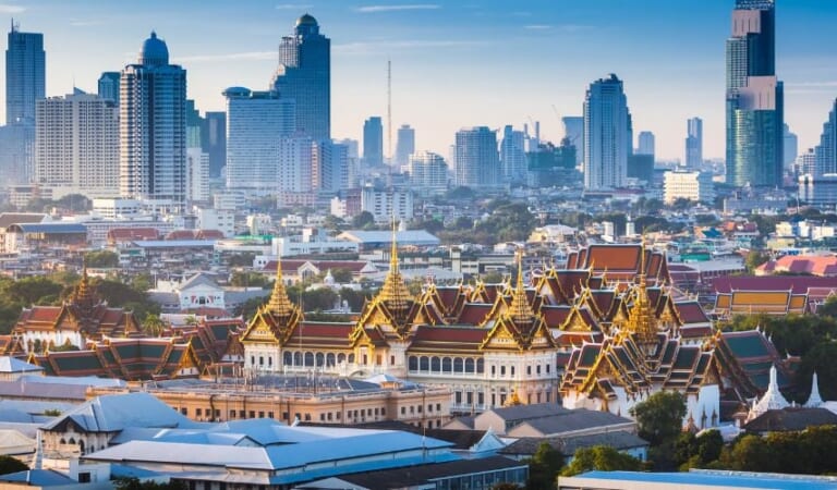 15 Pros and Cons of Living in Bangkok